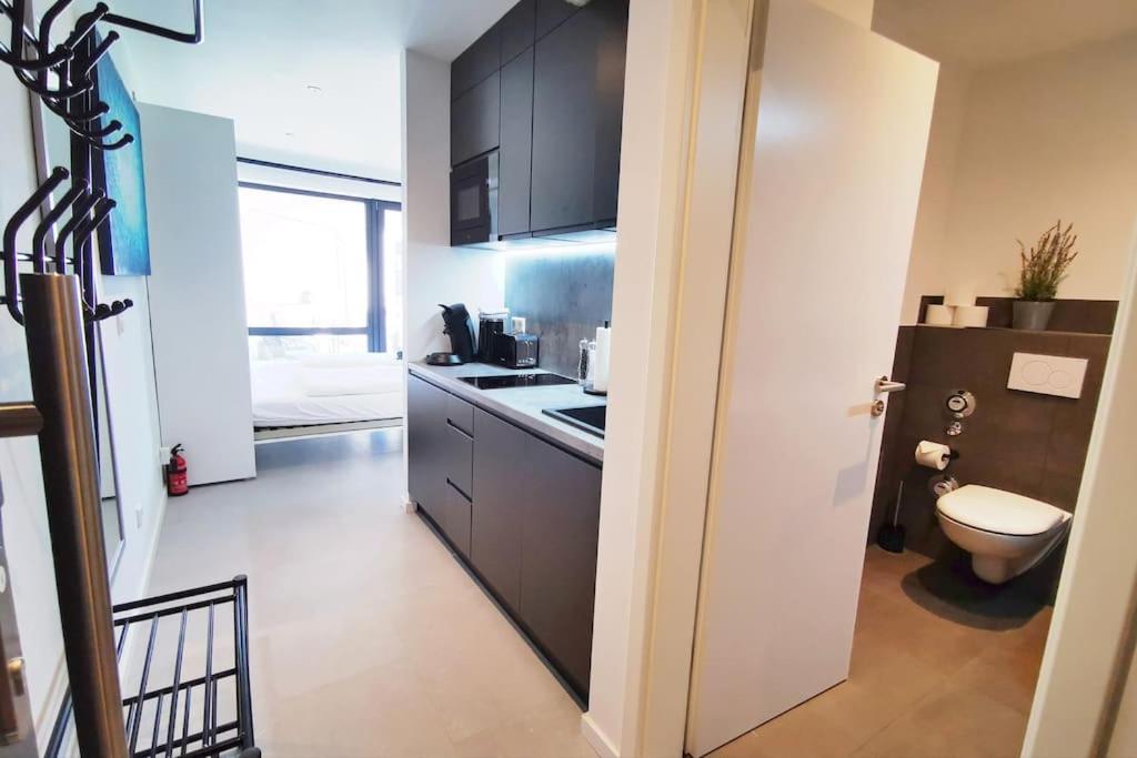 Hh 03 By Rockchair - Superhost Status - Modernes Apartment Mit Sonnigem Balkon & Premium Boxspringbetten In Winterhude - Hamburg Top Geheimtipp Exterior photo